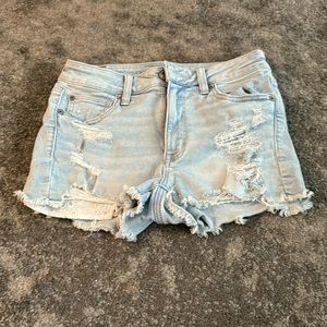 American Eagle ripped Jean shorts